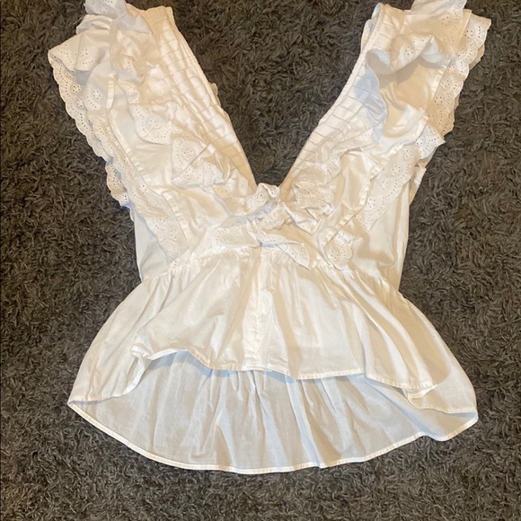 Express Elegant White Ruffled Women's Top - Picture 5 of 5